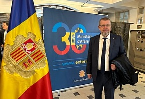 El Embajador ruso felicitó a los andorranos con motivo del 30.º Aniversario de su Constitución El Embajador ruso felicitó a los andorranos con motivo del 30.º Aniversario de su Constitución