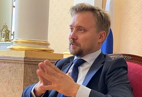 Советник Посольства А.И.Корчагин дал интервью испанскому порталу "La Información" Советник Посольства А.И.Корчагин дал интервью испанскому порталу "La Información"