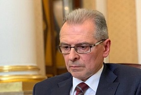 El Ministro Consejero de la Embajada dio una charla para los estudiantes y profesores de la universidad CEU San Pablo El Ministro Consejero de la Embajada dio una charla para los estudiantes y profesores de la universidad CEU San Pablo