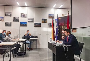 Diplomático de la Embajada intervino en un seminario sobre la política exterior de Rusia Diplomático de la Embajada intervino en un seminario sobre la política exterior de Rusia