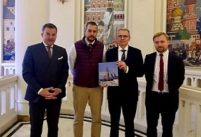 В Посольстве приняли организаторов регаты по «Морскому пути Св. Иакова» и руководителя «Ассоциации Камино де Сантьяго Россия» В Посольстве приняли организаторов регаты по «Морскому пути Св. Иакова» и руководителя «Ассоциации Камино де Сантьяго Россия»